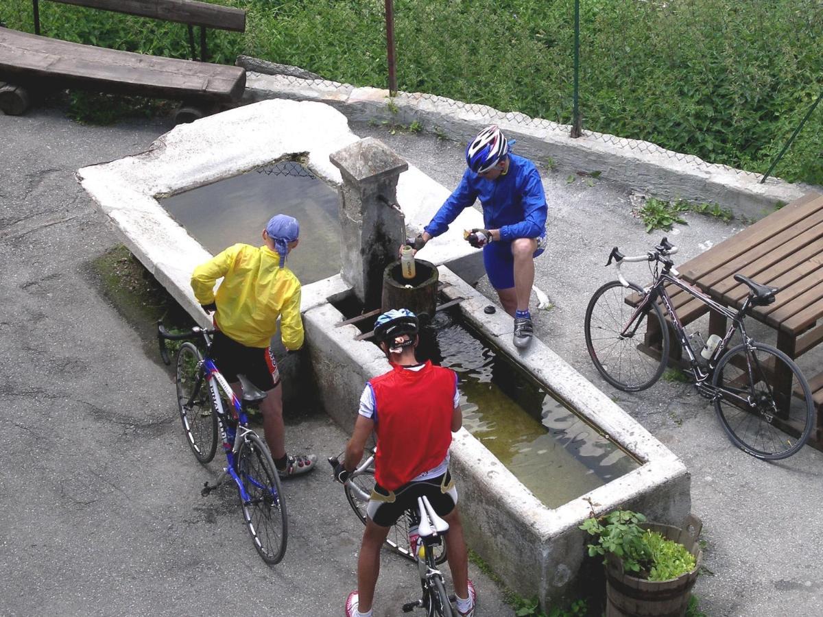Pensione Albergo Diffuso Ceaglio Valle Maira Marmora Buitenkant foto
