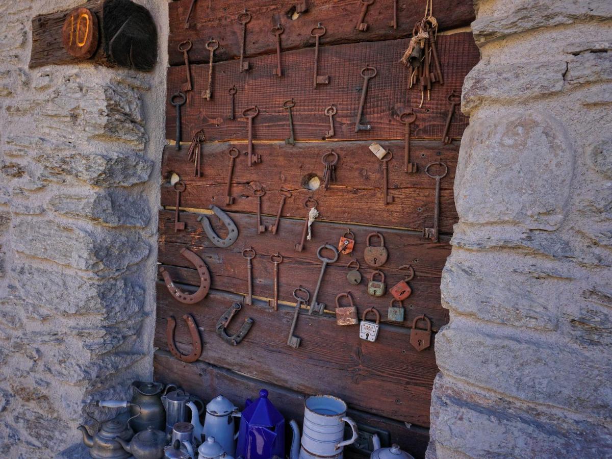 Pensione Albergo Diffuso Ceaglio Valle Maira Marmora Buitenkant foto