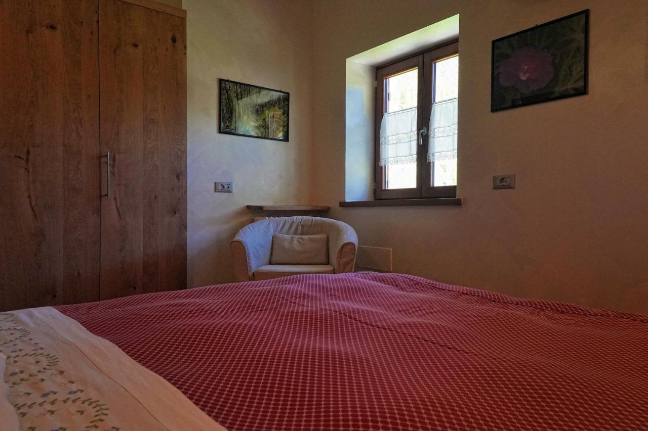 Pensione Albergo Diffuso Ceaglio Valle Maira Marmora Buitenkant foto
