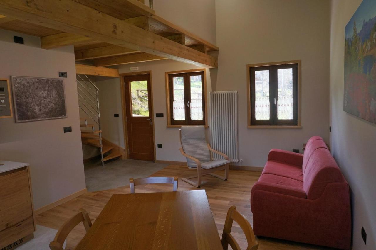 Pensione Albergo Diffuso Ceaglio Valle Maira Marmora Buitenkant foto